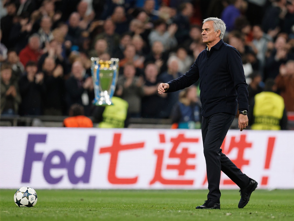 侈品行业向 侈品行业向